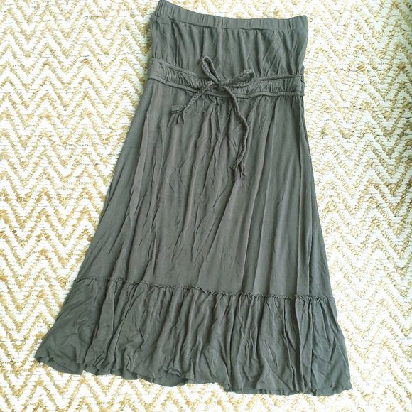 Zenana Outfitters Dresses & Skirts - Zenana Outfitters Dark Gray Tube Dress SMALL